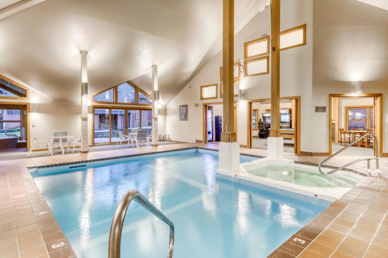 Cozy Modern Comfort Killington Bagian luar foto