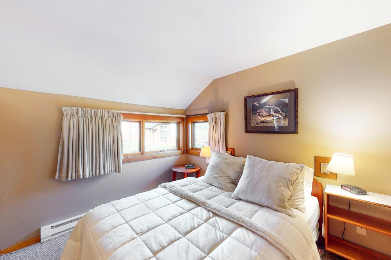 Cozy Modern Comfort Killington Bagian luar foto